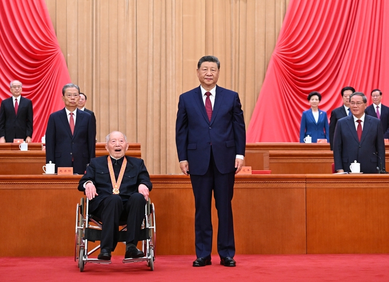 Xi Jinping elogia 