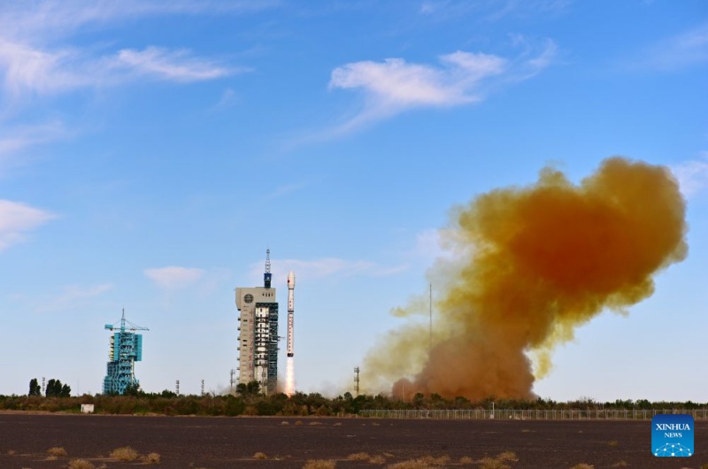 China lança novo satélite marinho