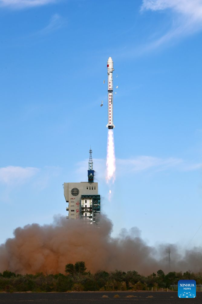 China lança novo satélite marinho