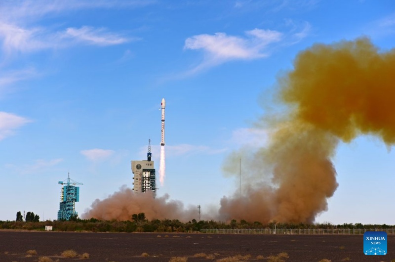 China lança novo satélite marinho