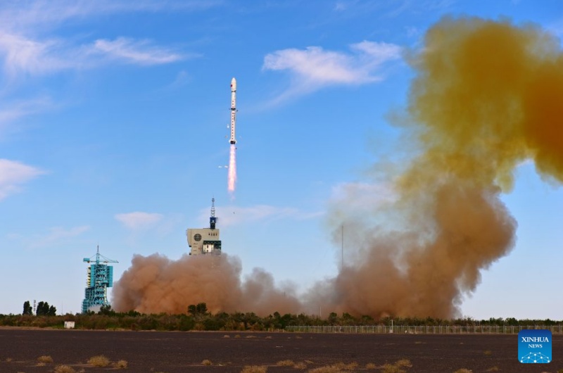 China lança novo satélite marinho