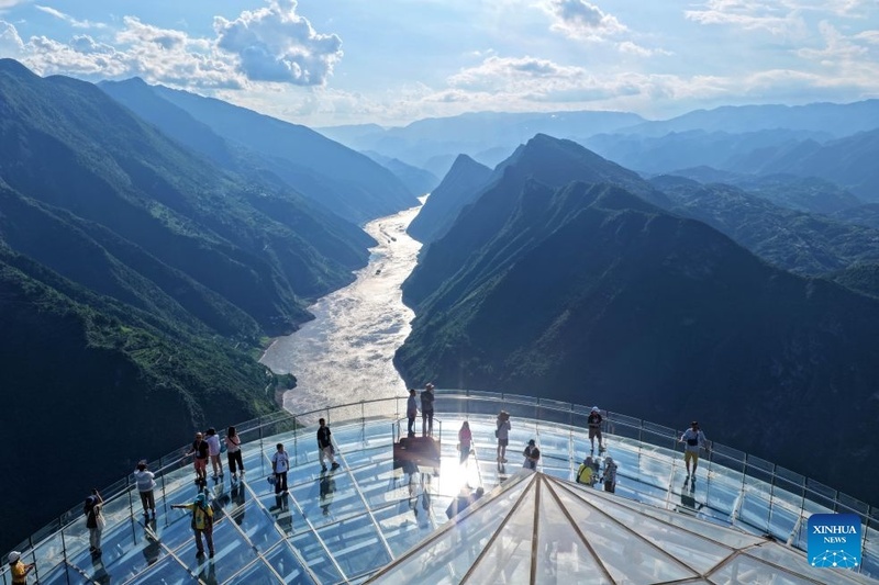 Galeria: vista da área cênica de Wuxiakou, na província de Hubei, centro da China