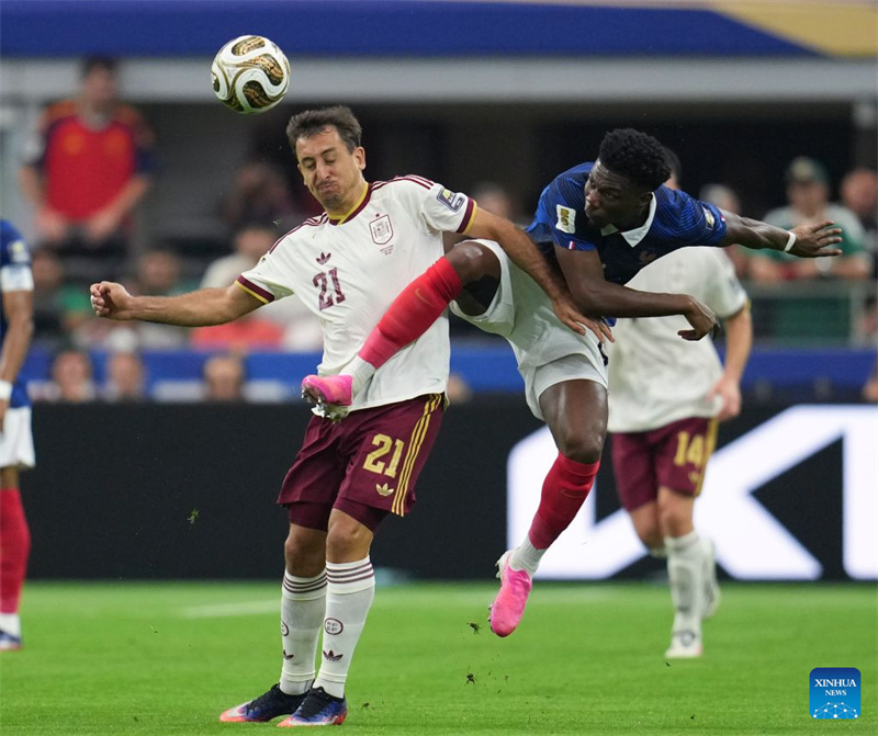 Espanha vence a França por 2 a 0 e chega à primeira final de Copa do Mundo desde 2010