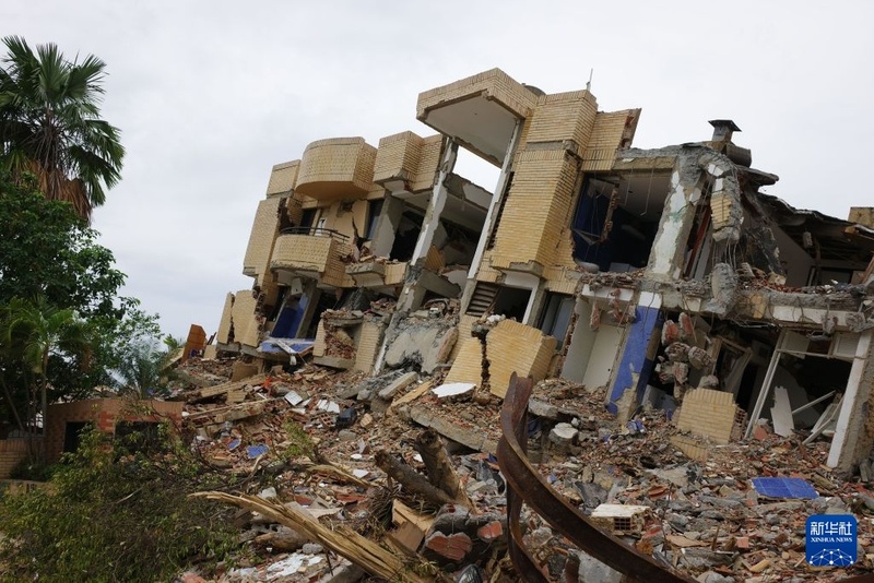 Número de mortos por terremoto na Venezuela sobe para 4.829