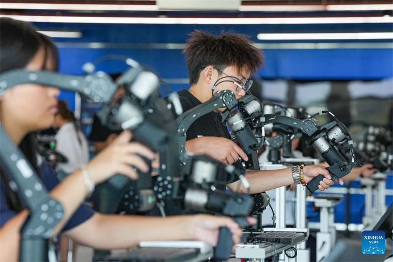 Ecossistema abrangente de robótica desenvolvido em Chengdu, sudoeste da China