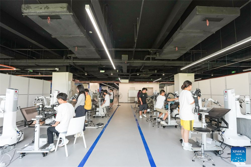Ecossistema abrangente de robótica desenvolvido em Chengdu, sudoeste da China