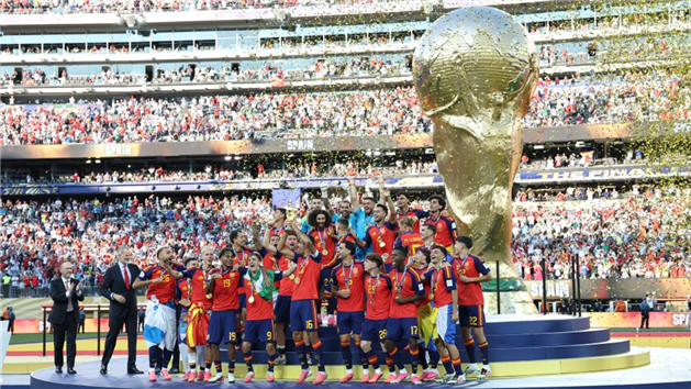 Gol de Torres no fim garante título da Copa do Mundo para a Espanha