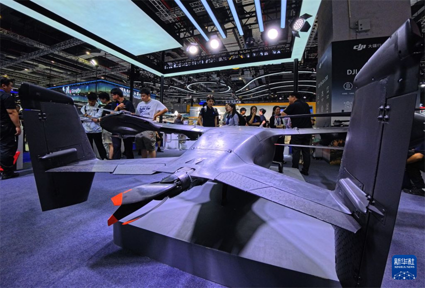 Exposição Internacional da Economia de Baixa Altitude 2026 inaugurada em Shanghai