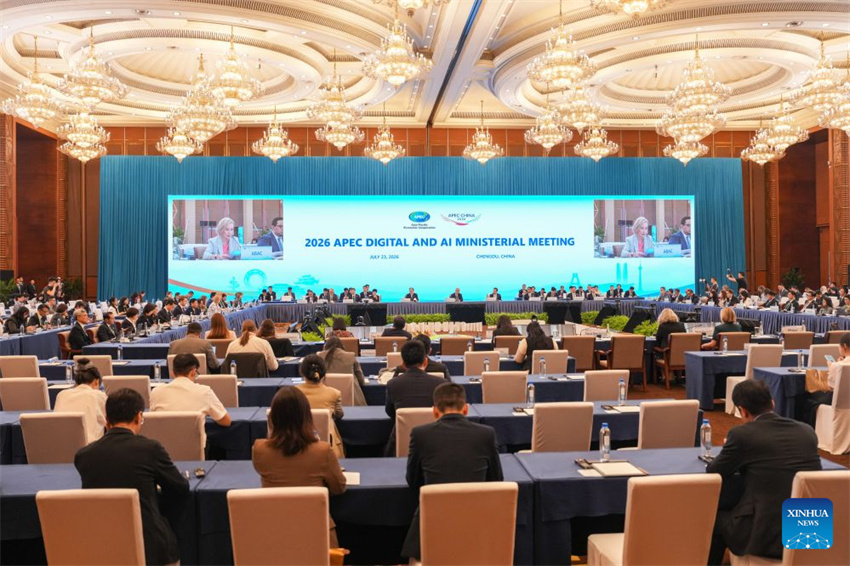 Reunião ministerial da APEC adota Declaração de Chengdu sobre tecnologias digitais e IA