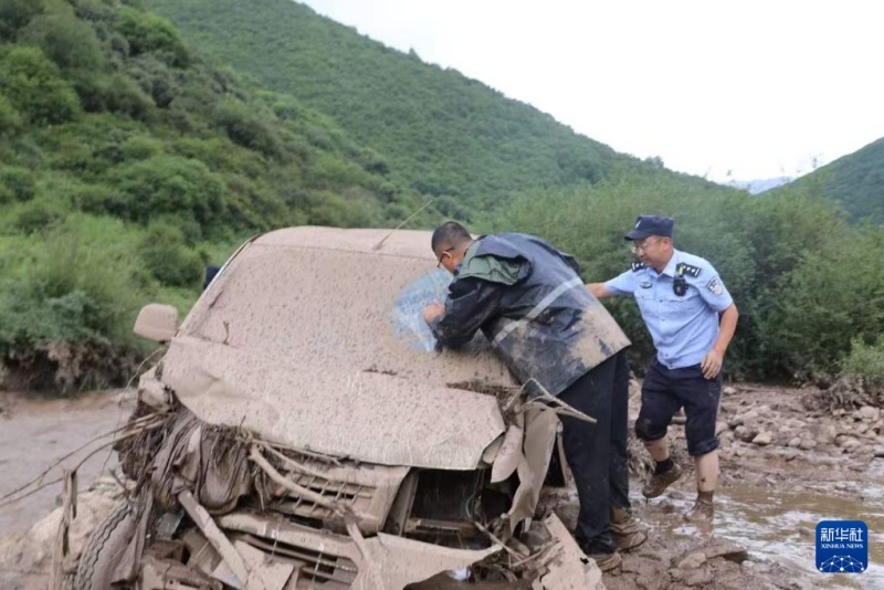 Gansu: enchente súbita nas montanhas de Weiyuan deixa 10 mortos