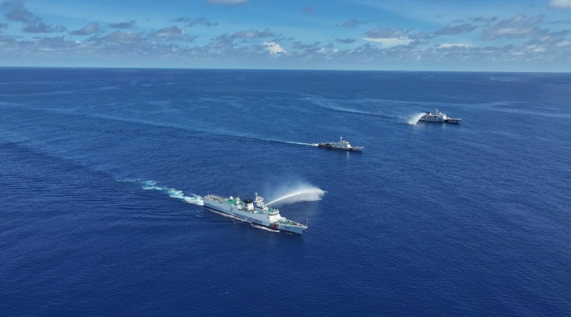 Guarda Costeira da China realiza exercícios de aplicação da lei nas proximidades de Huangyan Dao