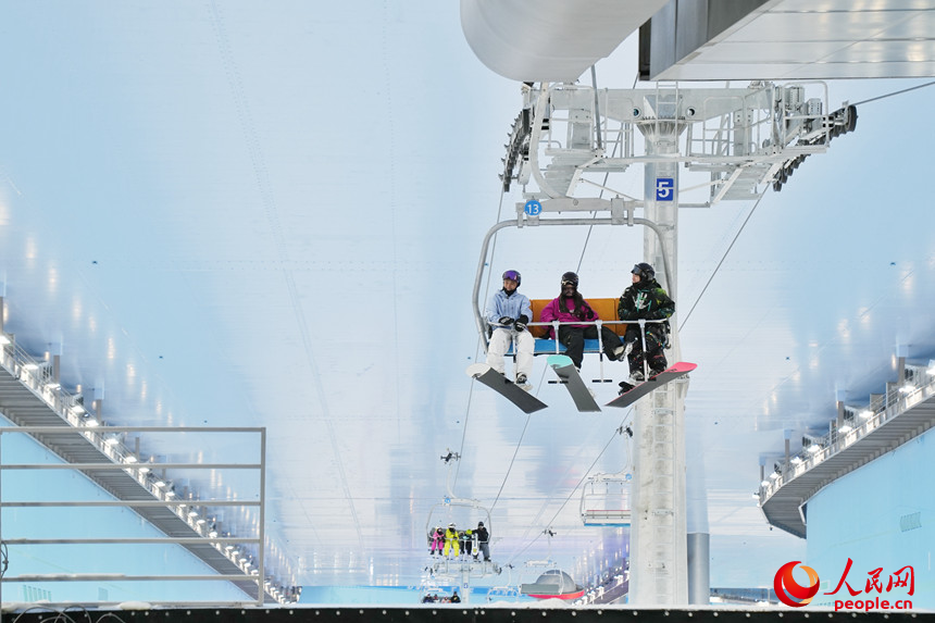 Changchun aposta no esqui indoor para impulsionar turismo durante o verão
