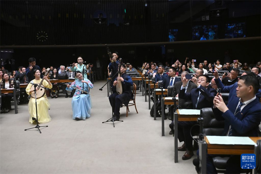 Brasil realiza sessão para celebrar o Ano Cultural Brasil-China, aniversário das relações diplomáticas e Dia da Imigração Chinesa