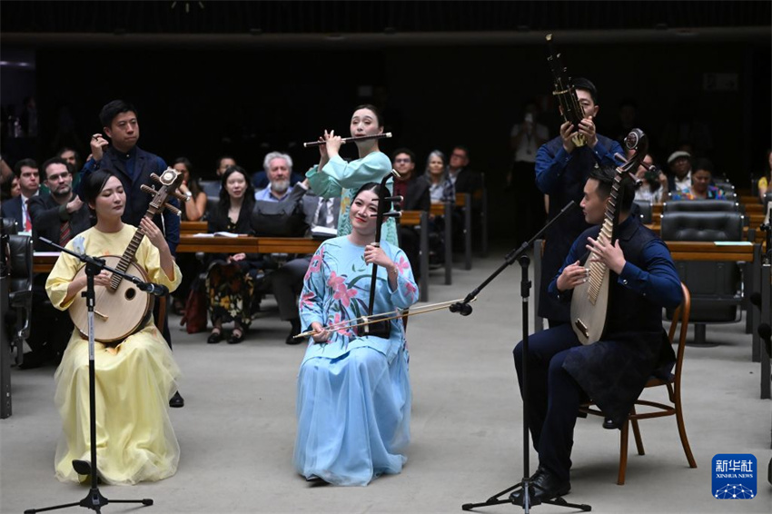 Brasil realiza sessão para celebrar o Ano Cultural Brasil-China, aniversário das relações diplomáticas e Dia da Imigração Chinesa