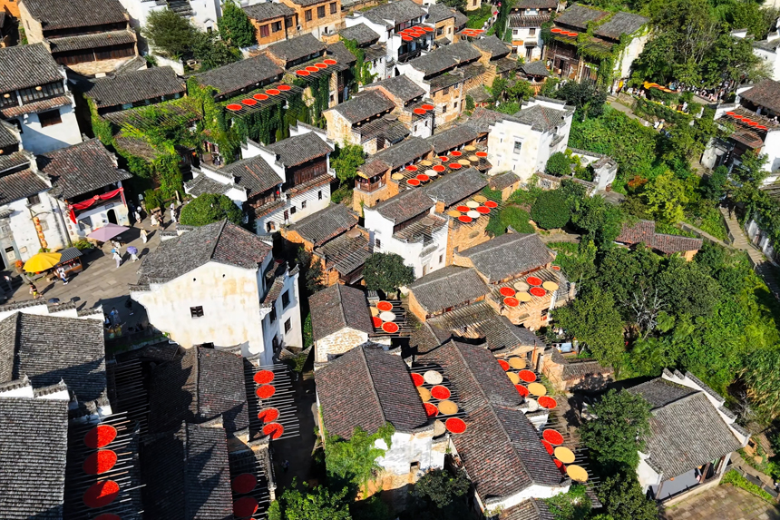 Jiangxi: antiga tradição agrícola encanta visitantes na vila de Huangling