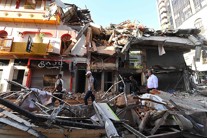 Operações de busca e resgate continuam após terremoto na Colômbia