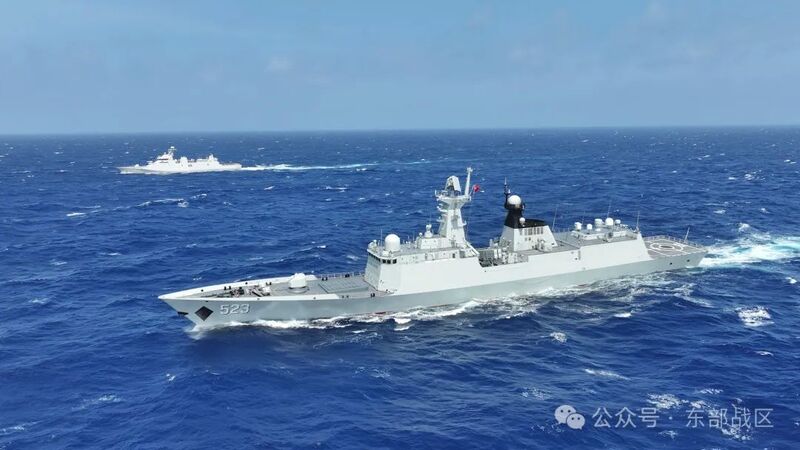 China e Indonésia concluem exercício de navegação naval em águas a leste da ilha de Taiwan