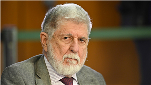 Assessor do presidente Lula critica EUA por divulgar vídeo sobre a Doutrina MonroeCelso Amorim, assessor-chefe da Assessoria Especial do presidente brasileiro Luiz Inácio Lula da Silva, criticou, na quarta-feira (12), o governo dos EUA pela divulgação de um vídeo que afirma uma "posição dominante" na América Latina. 