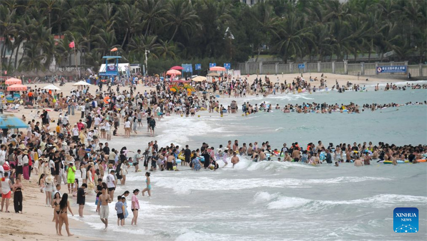 Hainan intensifica esforços para se tornar um destino de turismo e consumo de classe mundial