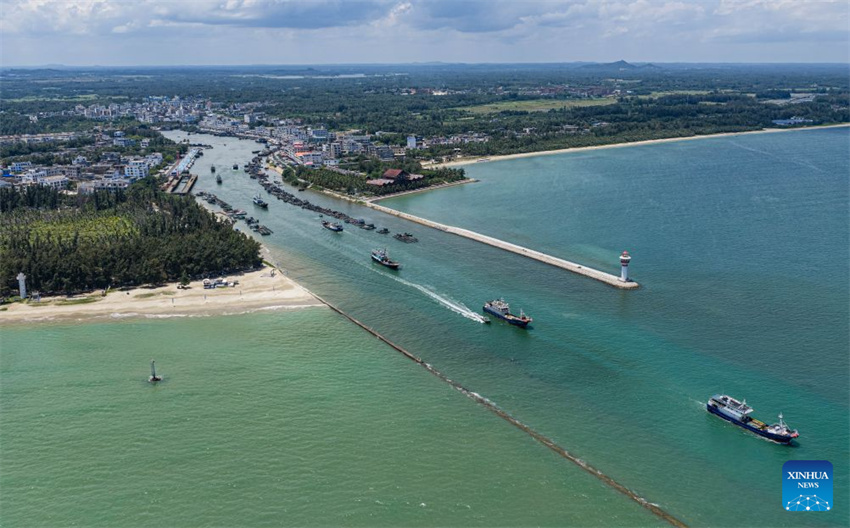 Galeria: iniciada temporada de pesca no Mar do Sul da China