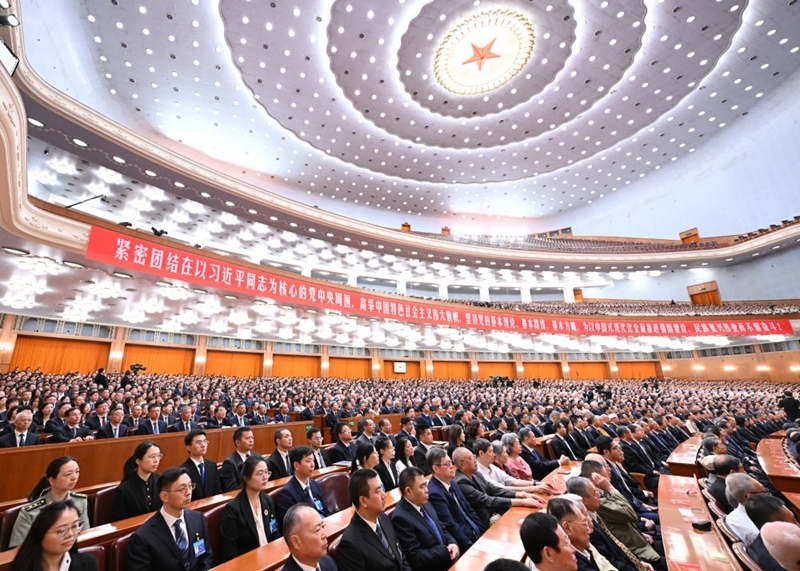 Xi Jinping conclama ao aprendizado da visão de futuro e do pensamento estratégico de Jiang Zemin