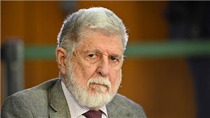 Acordo militar entre Paraguai e EUA gera preocupação no Brasil, diz assessor presidencialA decisão do Paraguai de permitir uma presença militar temporária dos EUA no país é motivo de preocupação, segundo Celso Amorim, principal assessor de política externa do presidente brasileiro Luiz Inácio Lula da Silva.