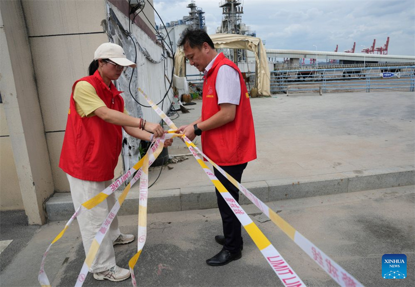 Província chinesa de Zhejiang ativa resposta de emergência de nível máximo com a aproximação do tufão Saudel
