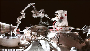 Astronautas da Shenzhou-23 concluem primeira série de atividades extraveicularesA tripulação da Shenzhou-23, a bordo da estação espacial orbital da China, concluiu na última sexta-feira a primeira série de atividades extraveiculares da missão.