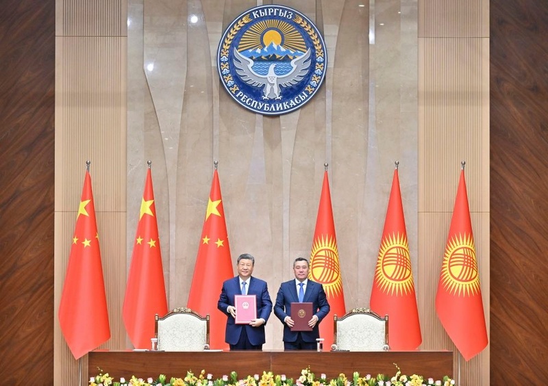 Xi Jinping diz que China está pronta para trabalhar com Quirguistão para fortalecer alinhamento das estratégias de desenvolvimento