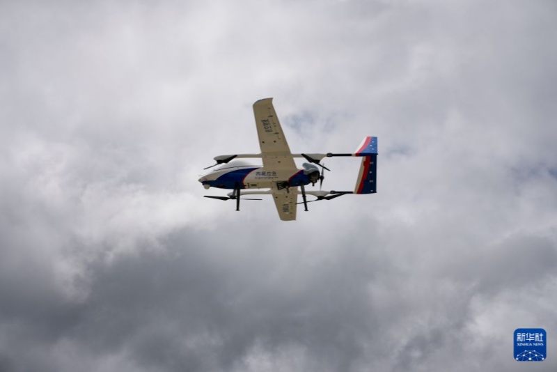 Xizang utiliza drones para monitorar possíveis riscos na áerea afetada do Porto de Gyirong