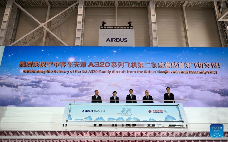 Airbus entrega a primeira aeronave de sua nova linha de montagem na China