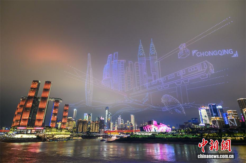 Chongqing: 5.000 drones retratam civilizações dos grandes rios do mundo
