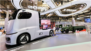 Soluções chinesas para caminhões apresentadas em HannoverMais de 300 empresas chinesas expuseram na feira IAA Transportation 2026, em Hannover, Alemanha — evento encerrado no domingo.  
