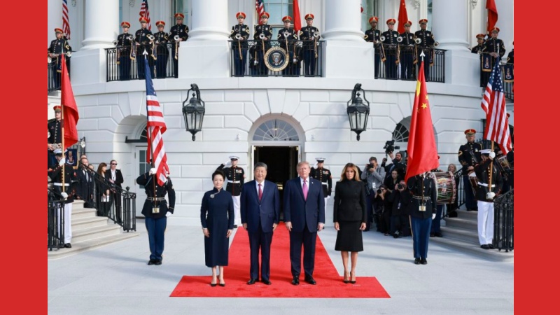 Xi Jinping participa da cerimônia de boas-vindas realizada por Trump