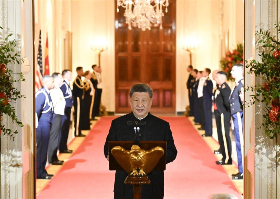 Xi Jinping participa de jantar de Estado oferecido por Trump