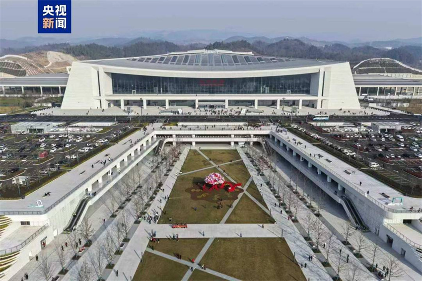 China inaugura quatro linhas ferroviárias de alta velocidade com ampliação da rede nacional