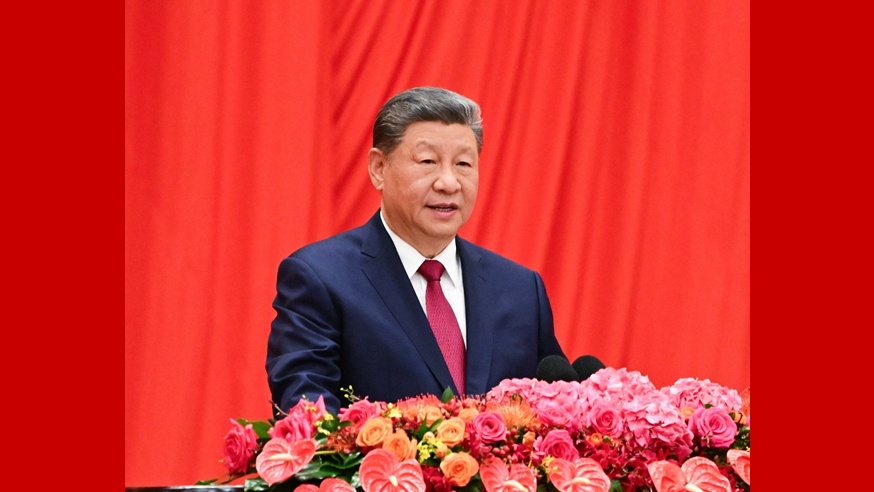 Xi Jinping pede confiança firme e passos sólidos para a revitalização nacional da China