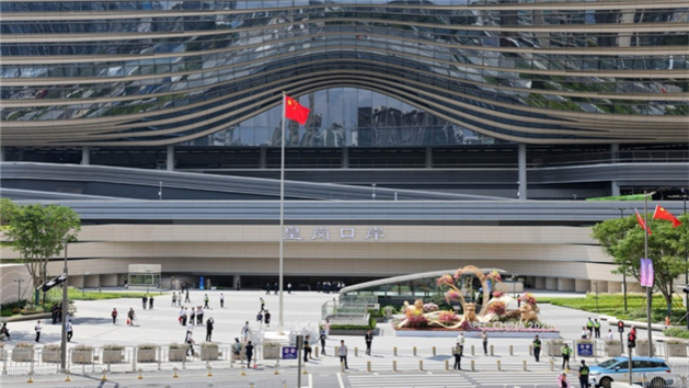 Terminal reformulado é inaugurado para facilitar viagens transfronteiriças entre Shenzhen e Hong Kong