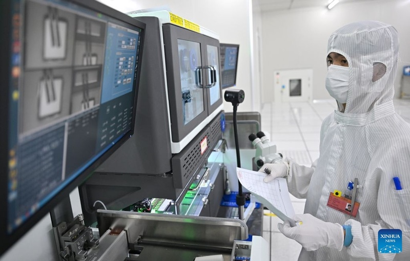 Porto de Comércio Livre de Hainan pretende tornar-se centro de exportação de semicondutores chineses